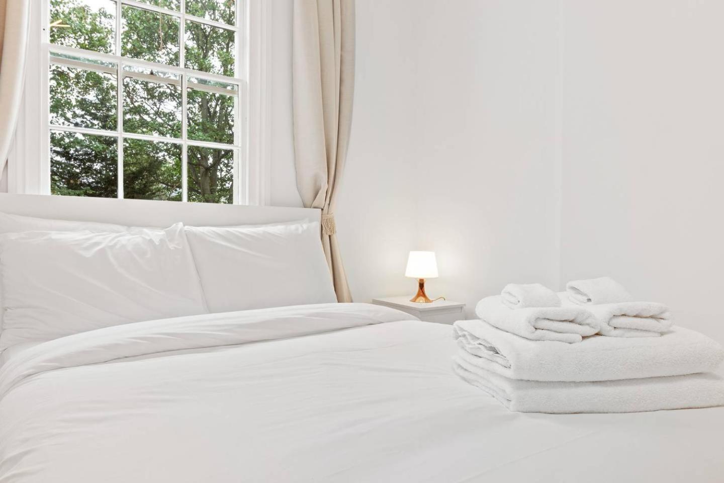 Airy Spacious 1 Bedroom Aprtment With Garden In Brixton Λονδίνο Εξωτερικό φωτογραφία